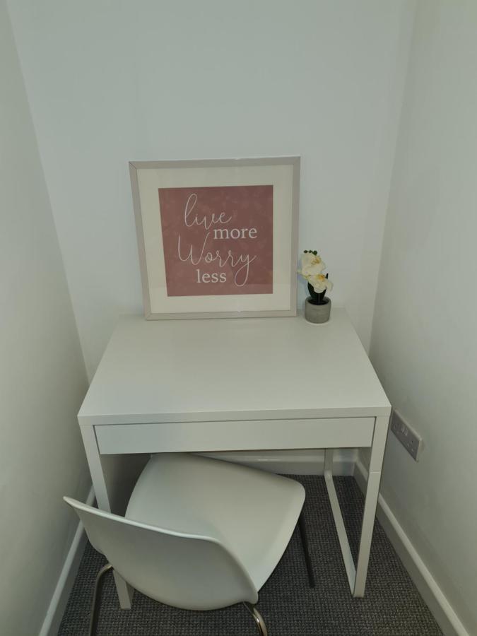 Apartamento Superb Modern Flat In Northampton, Parking &Ev Exterior foto